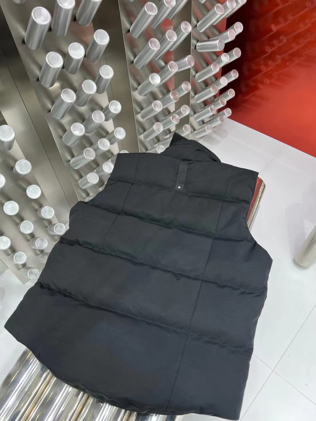 Moose Knuckles Montreal Down Vest